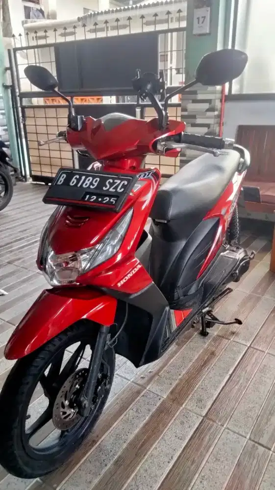 Beat 2010 glowing ganteng