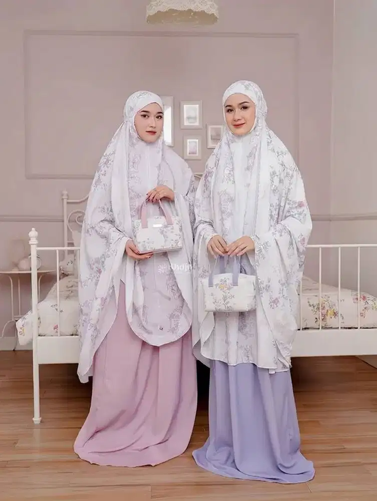 KATRIELLA – Mukena Dewasa Jumbo Premium Silk Travel Mewah Adem Naura
