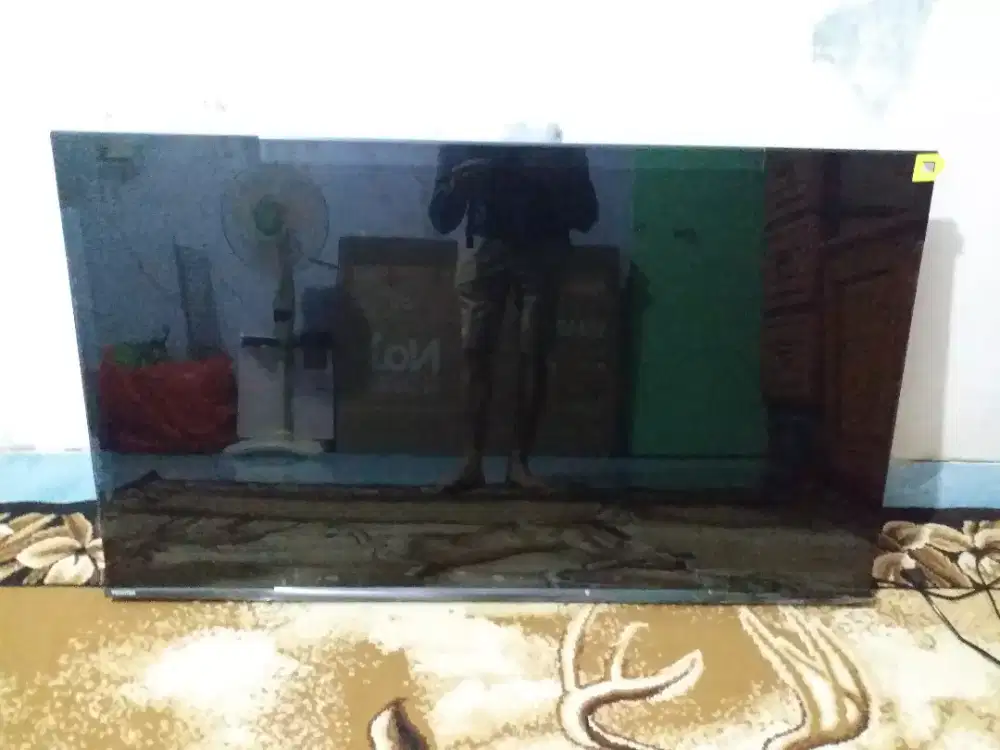 Toshiba 50 in 4k uhd smart tv 50E330np