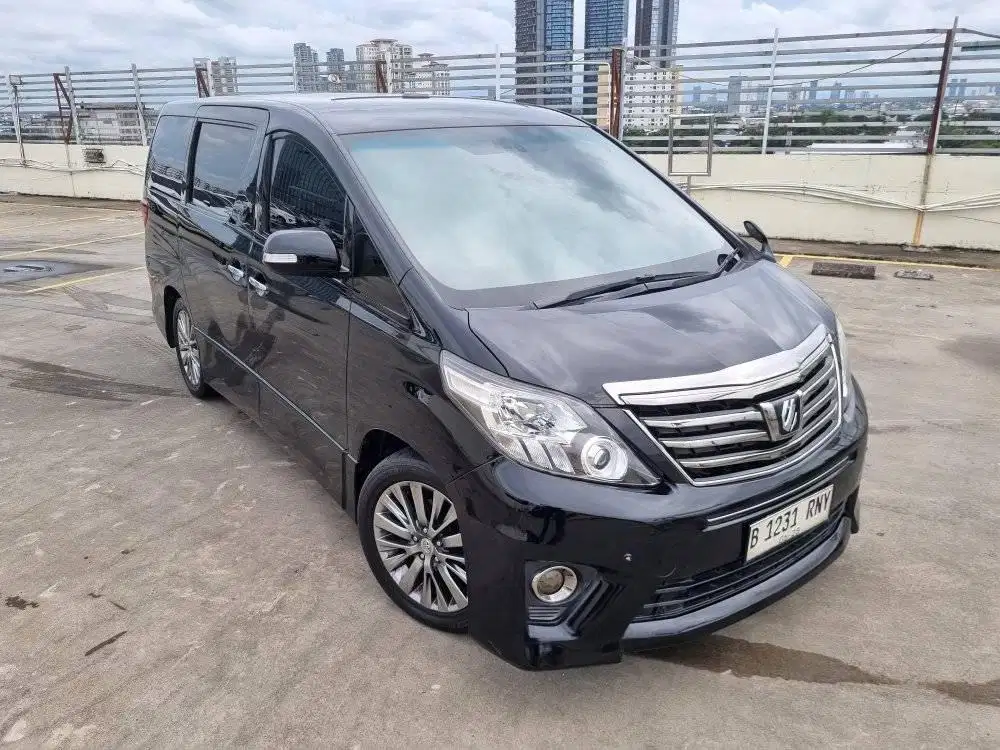 Toyota Alphard Gen 2 Facelift type 2.4 S th 2013,,murah meriah mewah!!