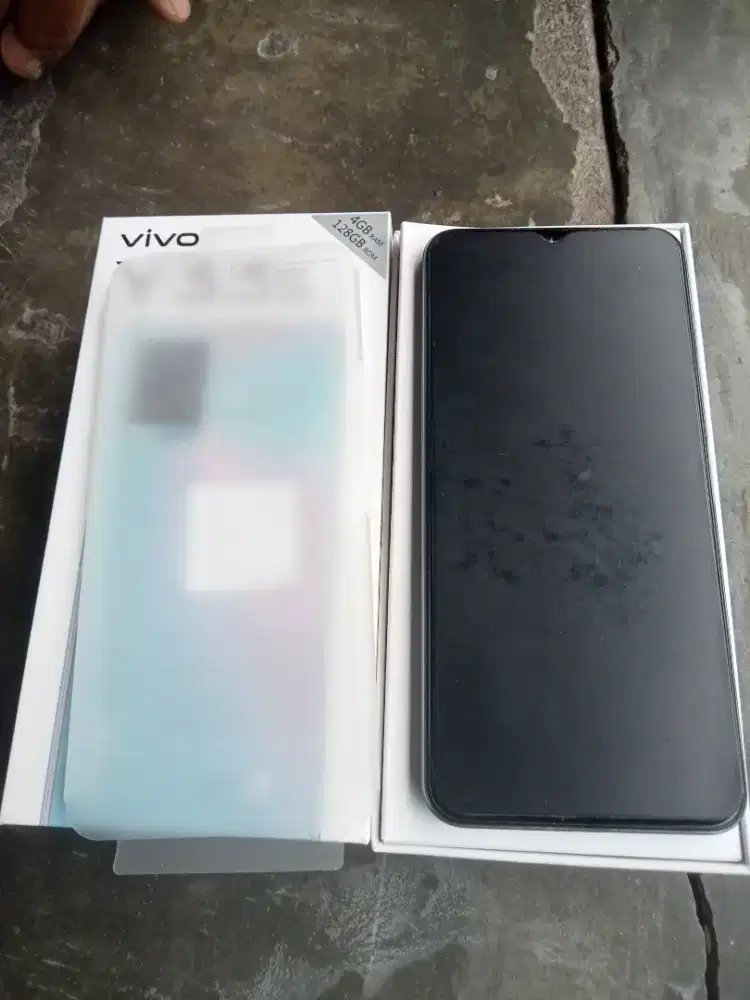 Vivo Y33s 4/128