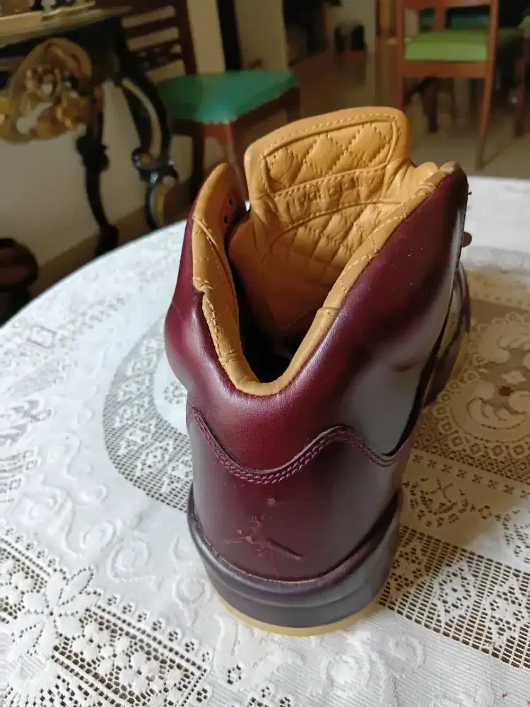 Air Jordan retro 5 kulit asli