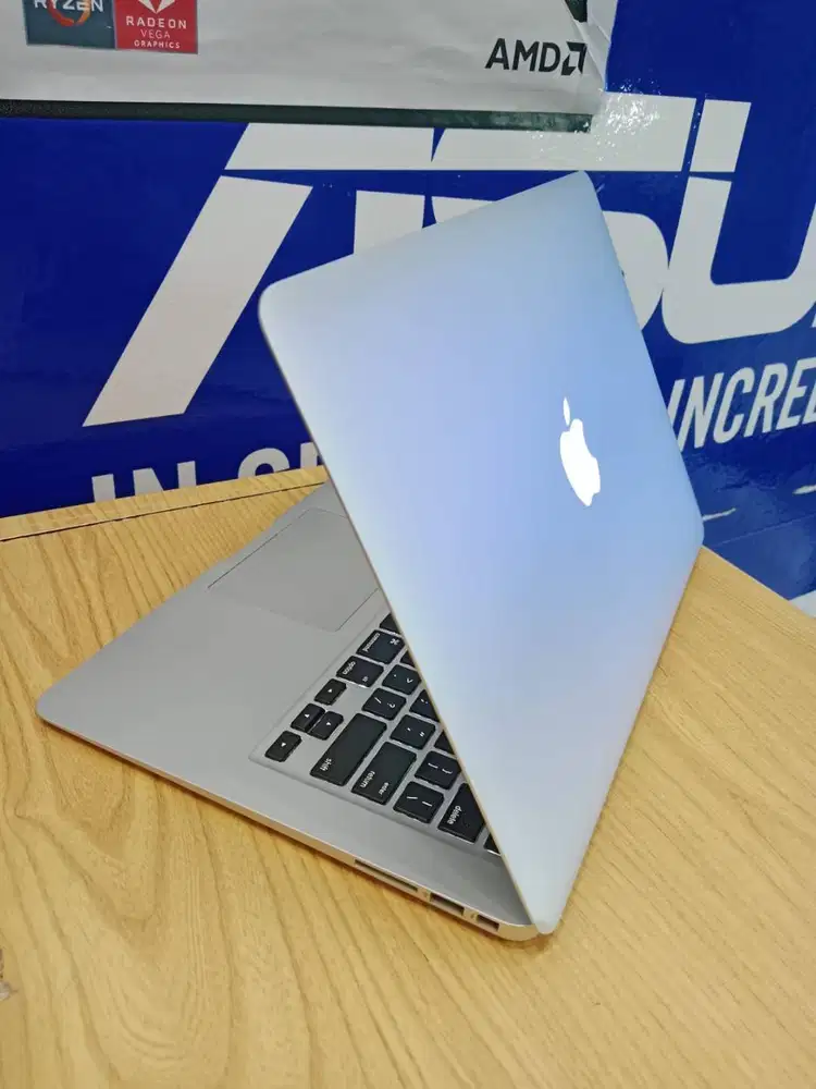 PROMO Macbook Air 2015 Intel Core i5 RAM 4GB SSD 256GB MacOs Monterey
