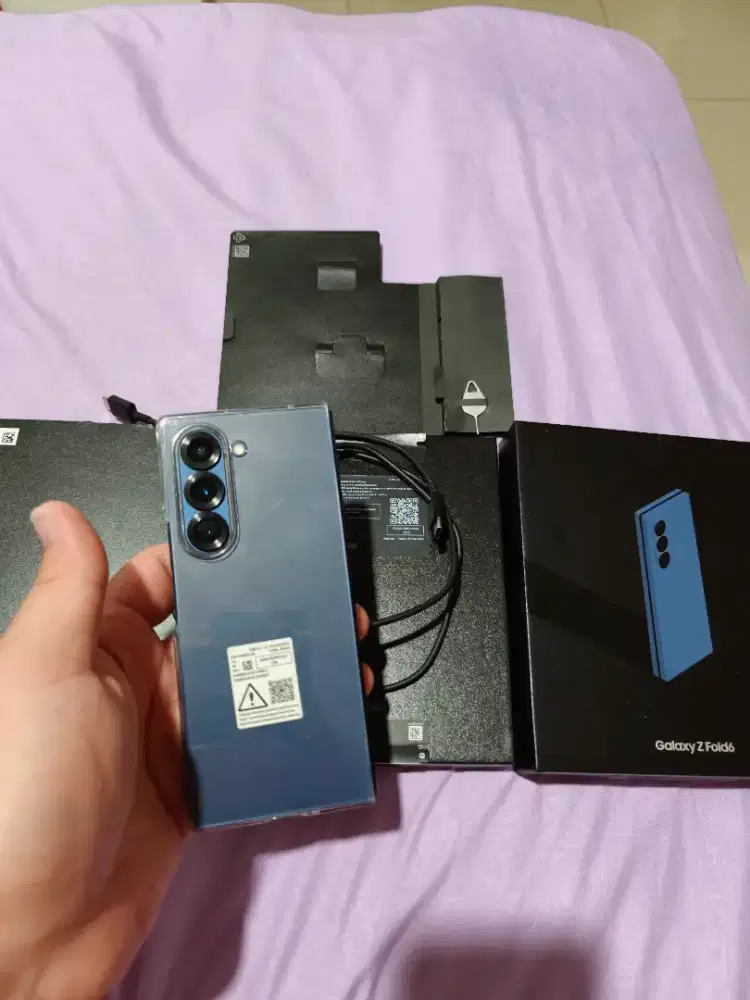 Samsung fold 6 12/256 blue normal