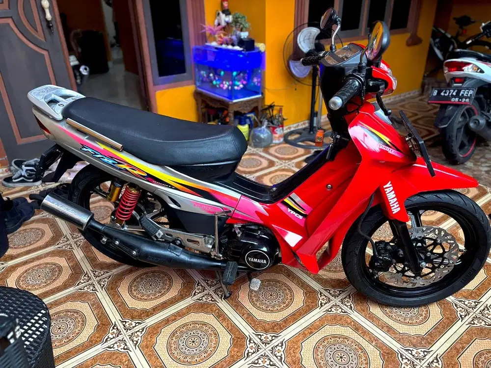 FIZ R Thn 2000 (fullclutch)