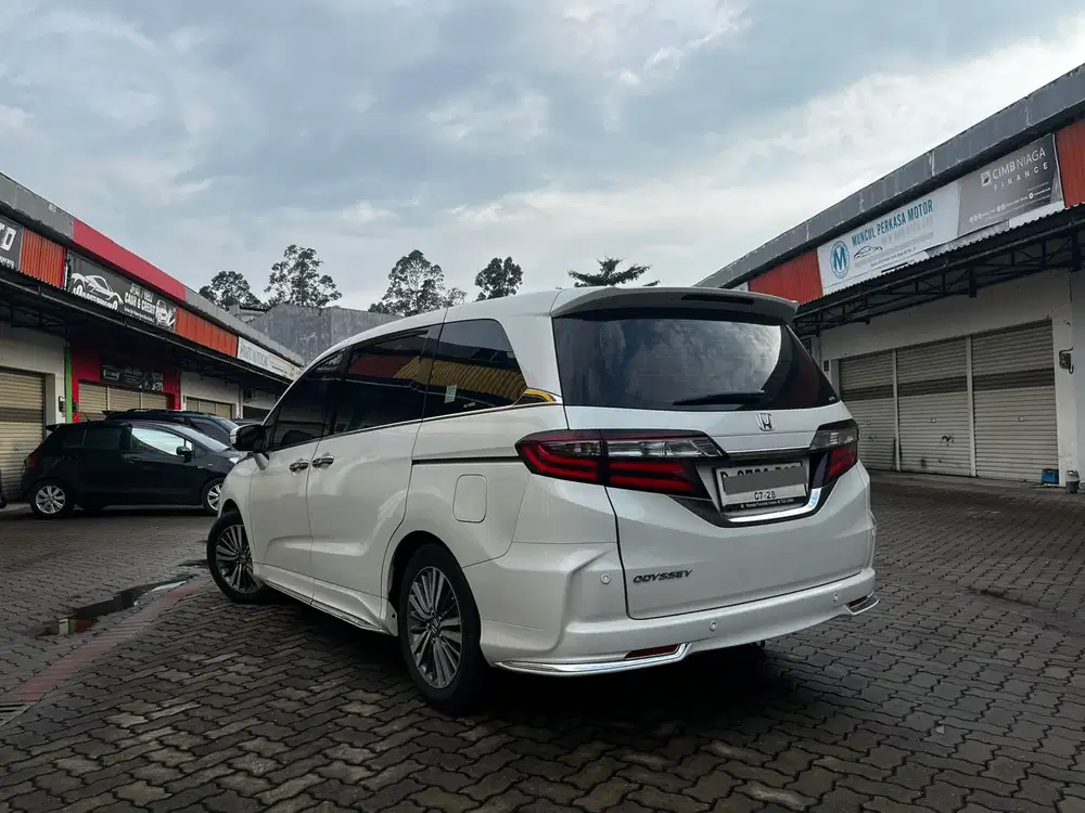 Honda Odyssey 2018 Bensin
