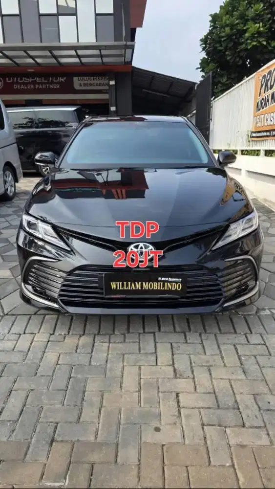 Toyota Camry V Matic Tahun 2022 Kondisi Mulus Terawat Istimewa
