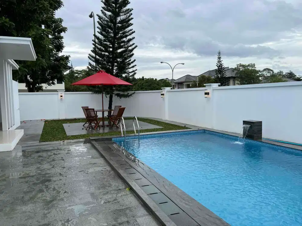 Disewakan Rumah Dengan Kolam Renang di Sentul City Bogor
