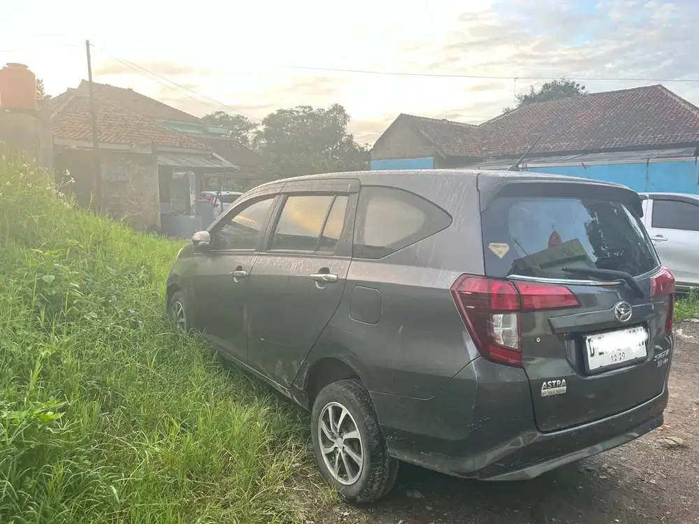Daihatsu Sigra 2016 Bensin