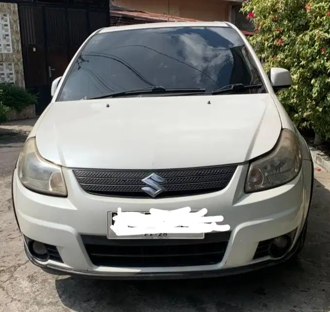 Suzuki SX4 2010 Bensin