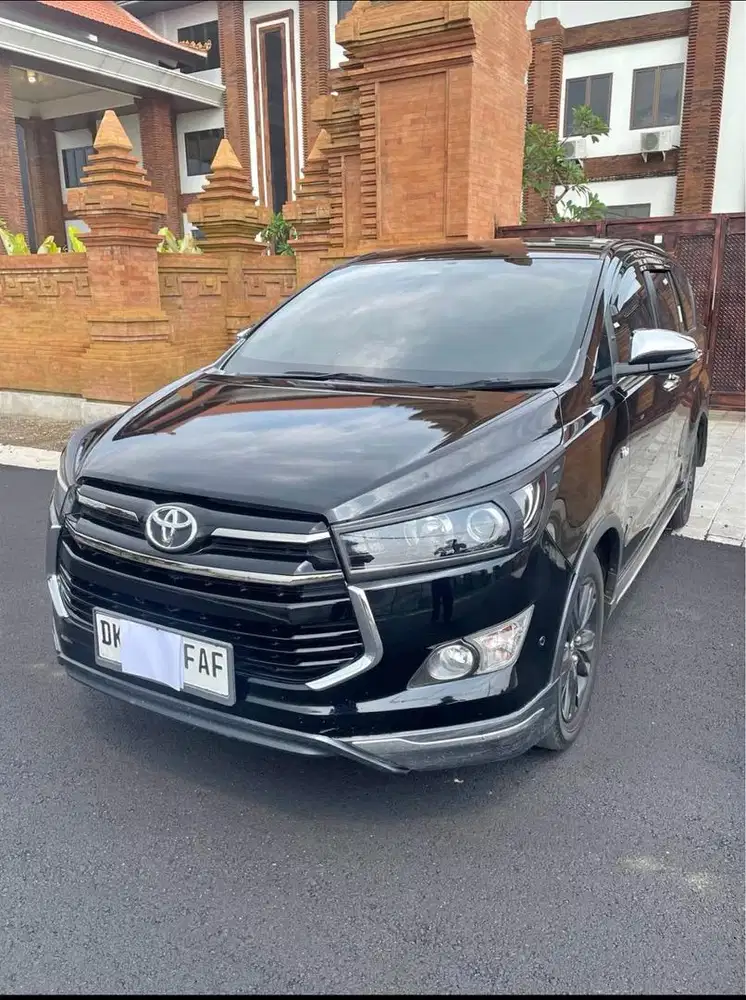 Innova Venturer Tahun 2020