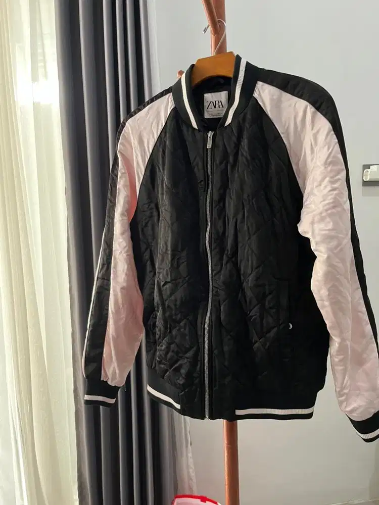 Jaket Zara bomber varsity pria black hitam