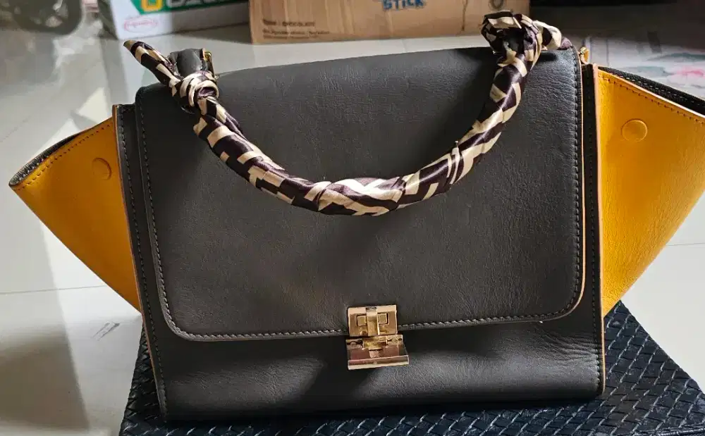 TAS SECOND KULAS CELINE