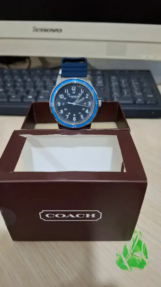 Jam tangan COACH