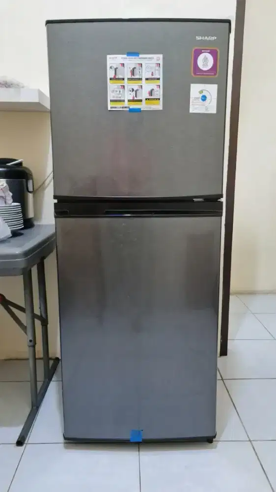 Kulkas Sharp SJ-236MN-HS