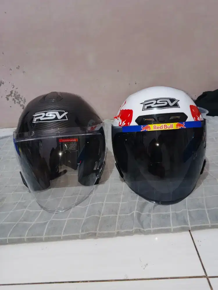 Di Jual 2 helm RSV Wndbreaker&NewWindtail