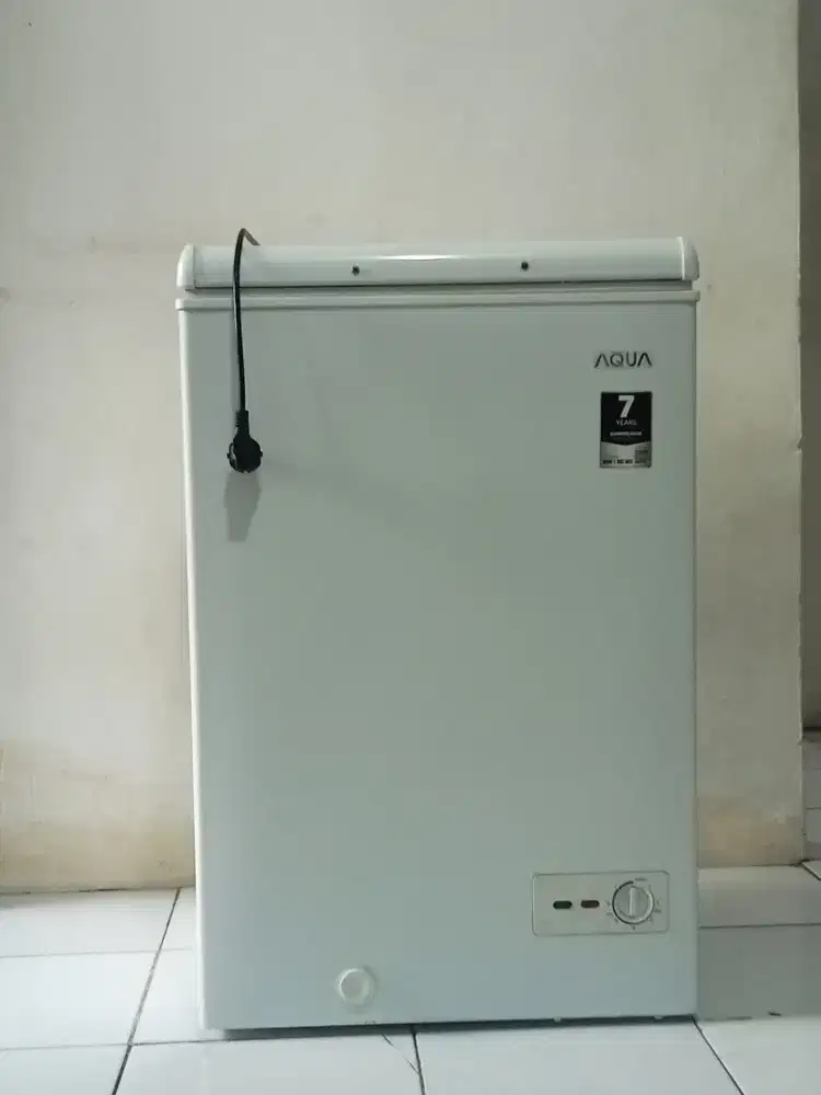 Freezer AQUA aqf 120hc 1 pintu