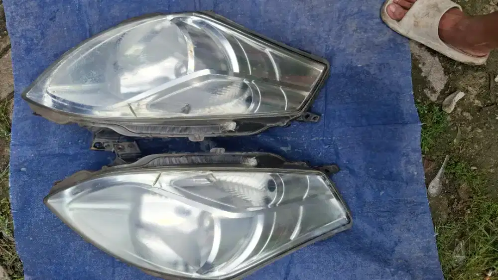 Headlamp OLD Ertiga original borongan dll