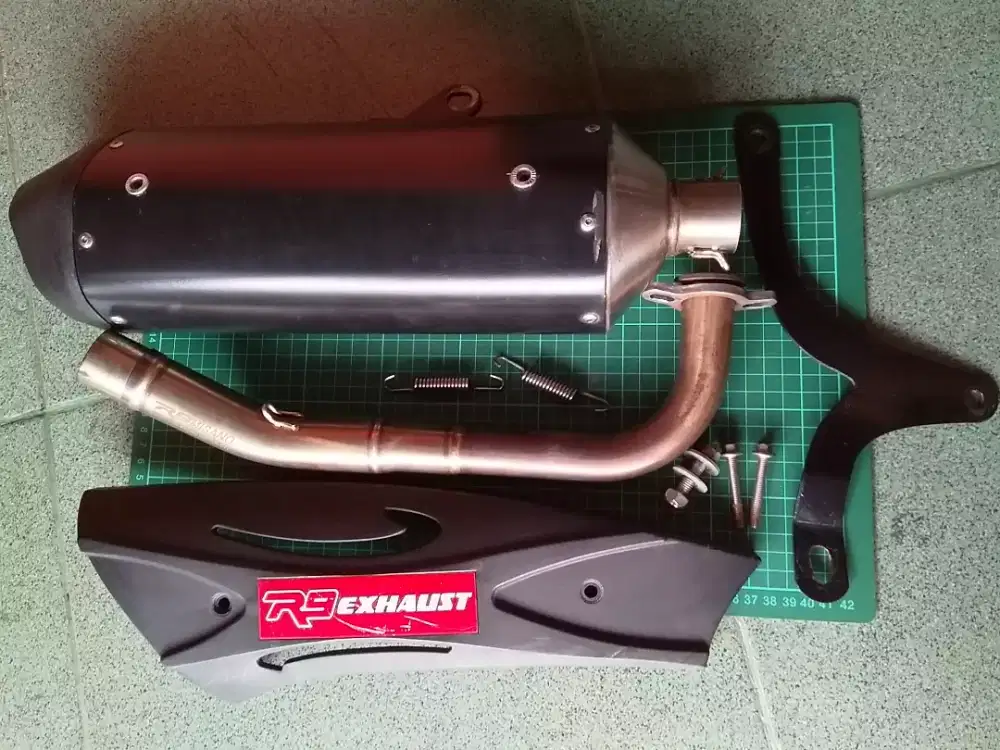 Knalpot Motor R9 Misano