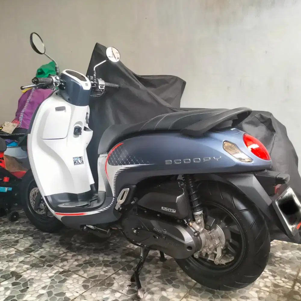 Honda New Scoopy Fashion CBS ISS Blue White Color