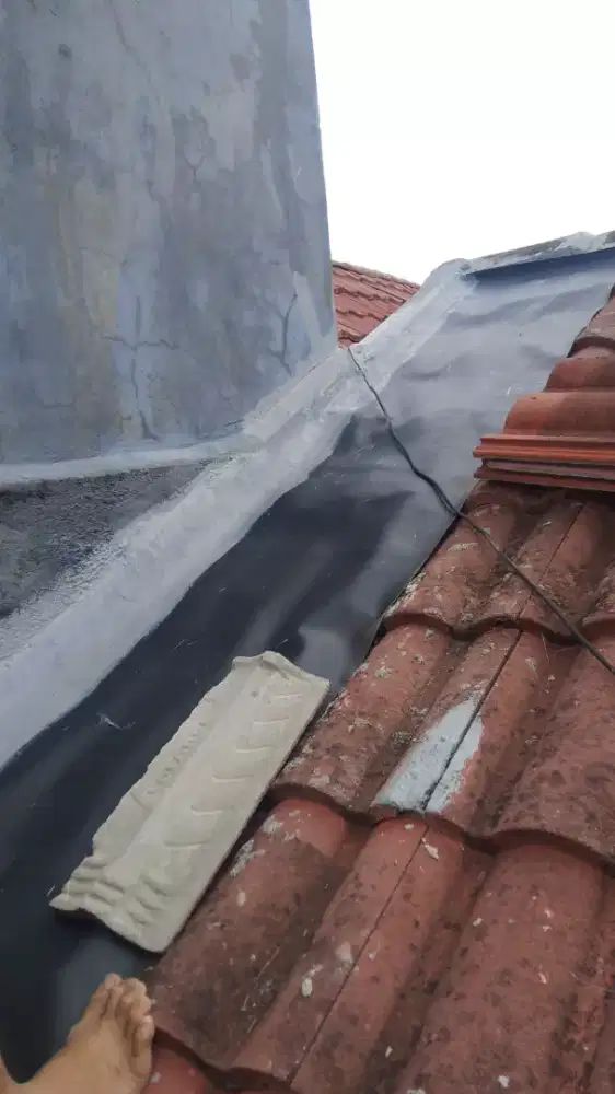 Tukang dan perbaikan atap bocor bekasi