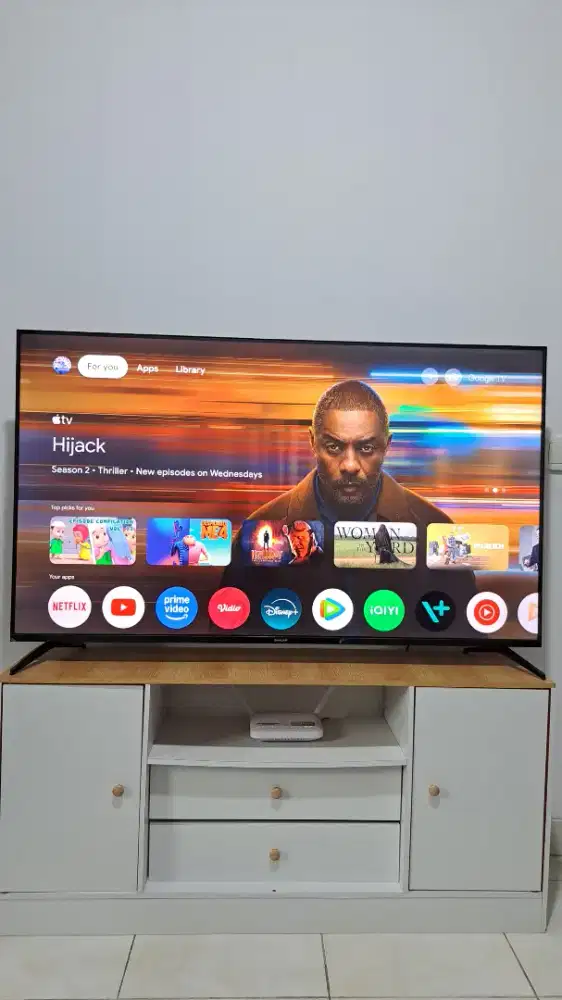 Google TV SHARP 55inch + Meja