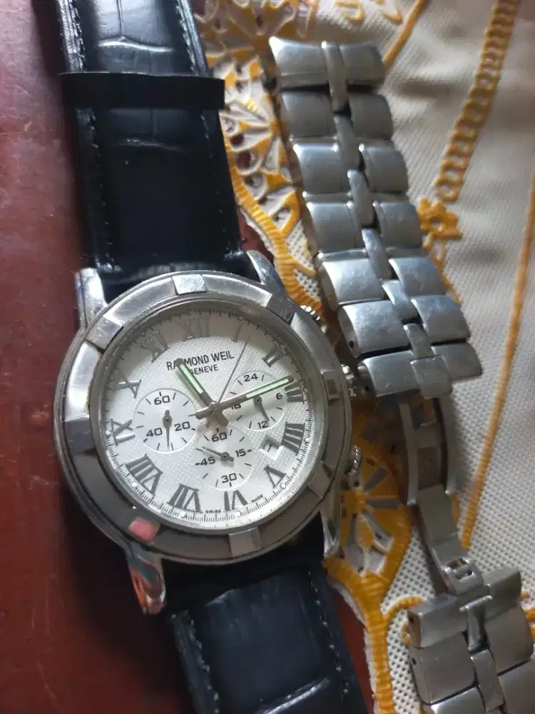 jam tangan RW Reymond well