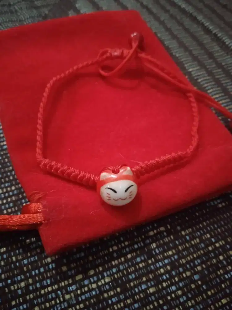 Gelang Lucky Charm Impor Taobao