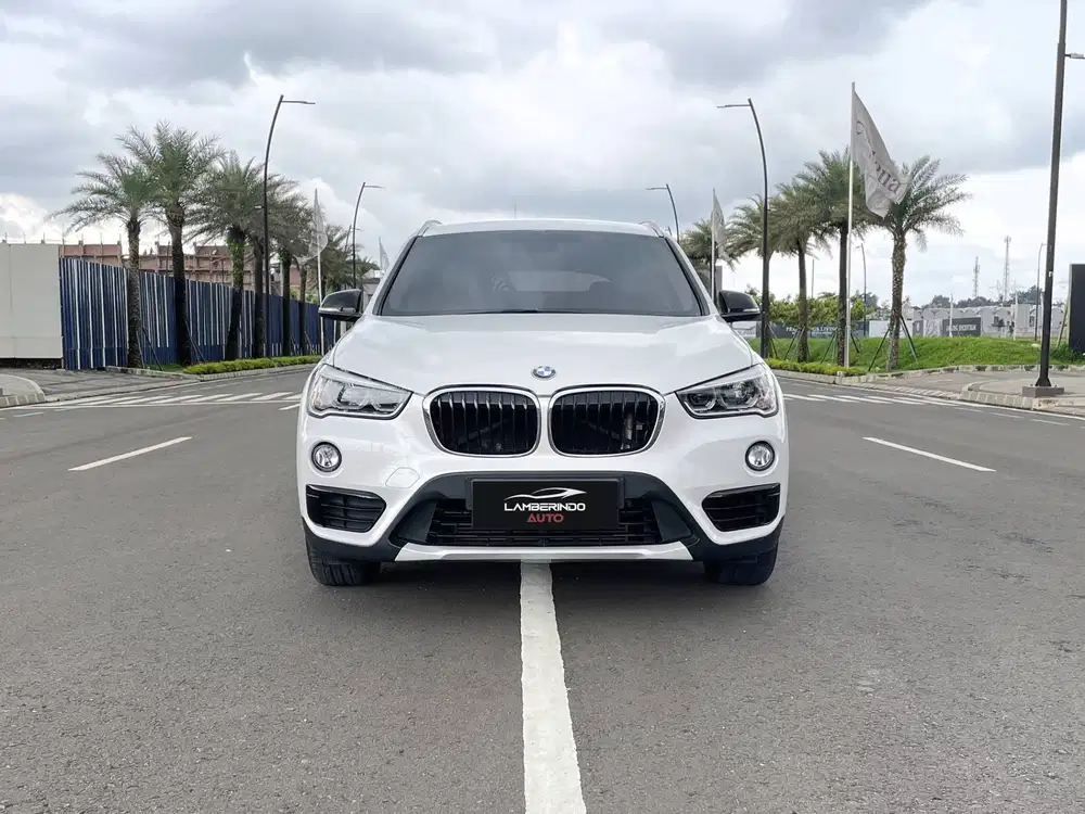 BMW X1 SDRIVE18I 2017 PUTIH 2016 FACELIFT GLA200 X3