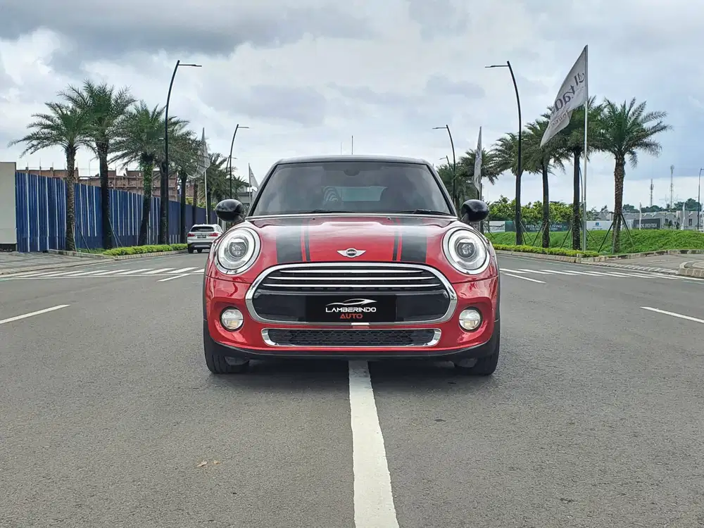 MINI COOPER 1.5 TURBO 5 DOORS 2017 MERAH