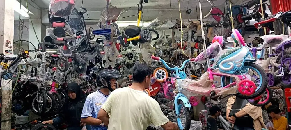 DIBUTUHKAN MEKANIK / TEKNISI SEPEDA BERPENGALAMAN