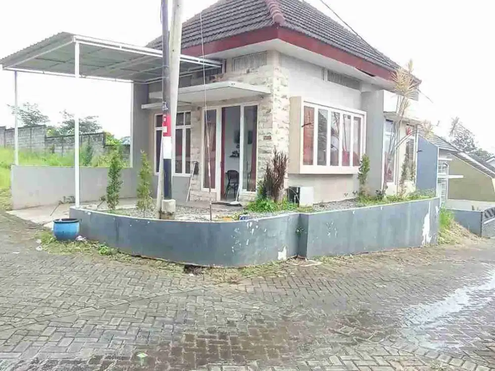Dijual Villa Furnished Di Cluster Villa Junrejo Kota Batu Malang