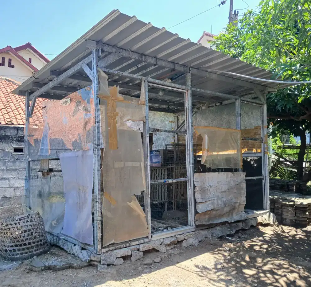 Dijual baja ringan bekas