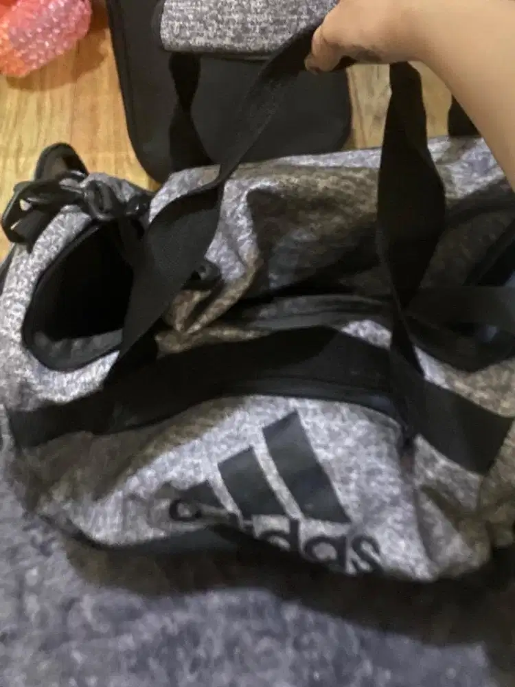 tas adidas (jual rugi)