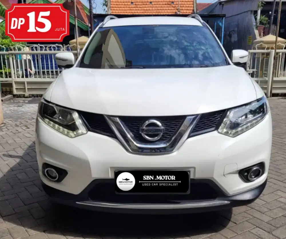 Nissan X-Trail 2.5 matic  2014 Bensin ( Dp 15 JT*)