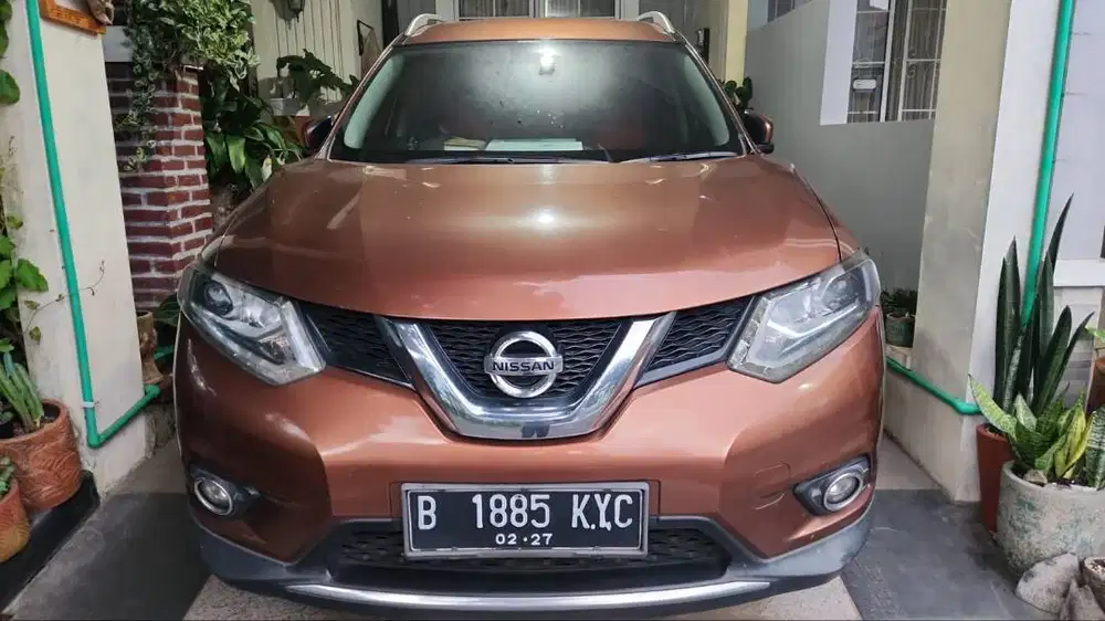 Mobil pemakain pribadi dan dirawat kontinyu.