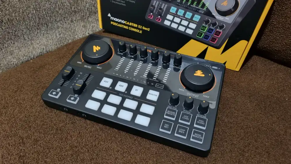 Maono E2 Gen2 kondisi Like new plus Bonus