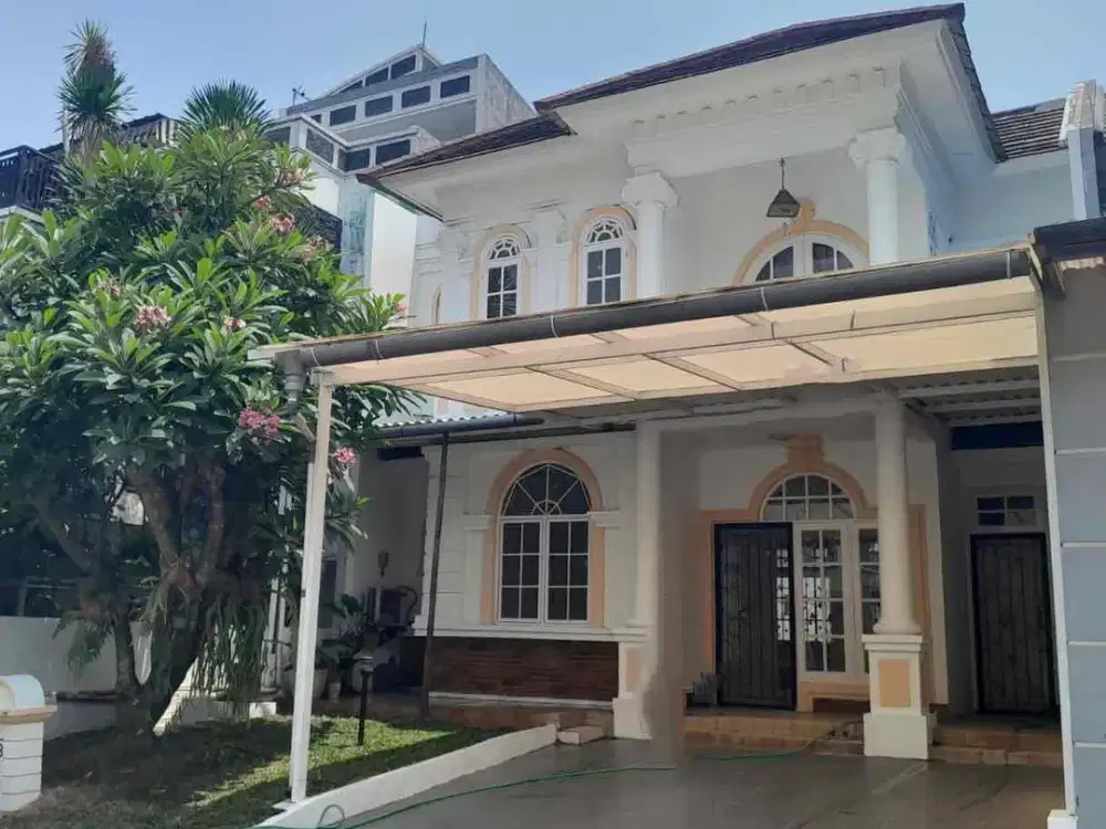 Ek199 turun  harga
Dijual cepat Rumah 2 lantai legenda Wisata
