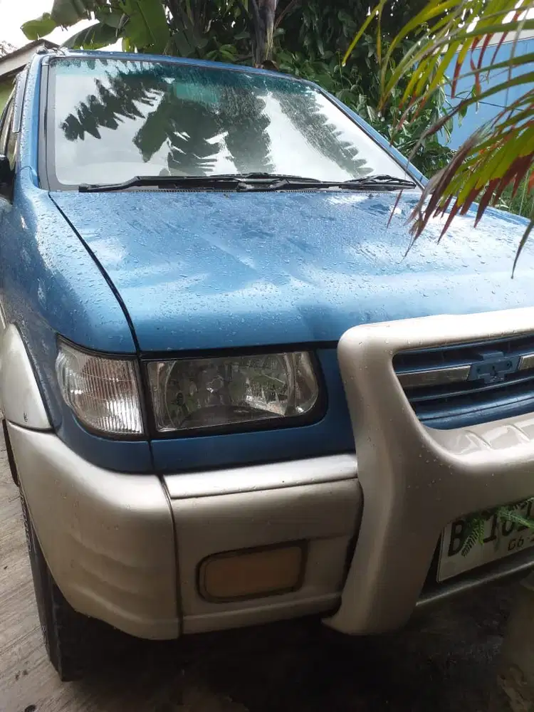 Chevrolet Tavera 2003 Bensin