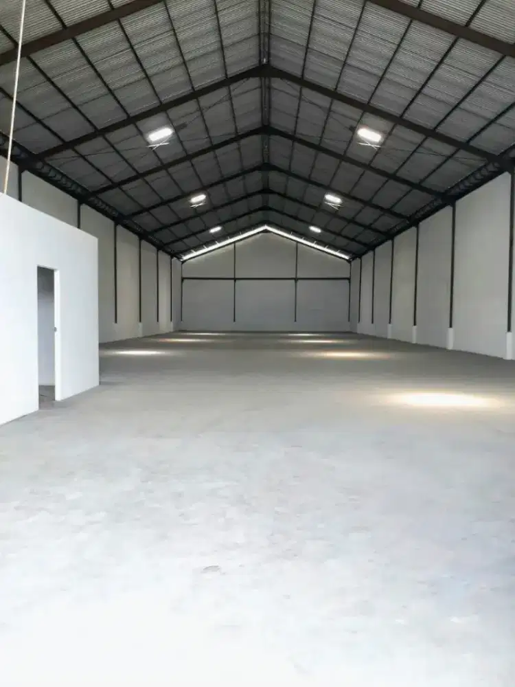 Disewakan Gudang Mutiara Tambak Langon