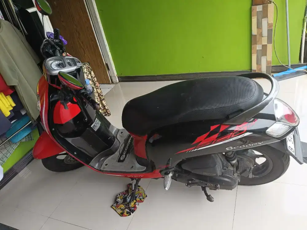 Honda Scoopy 2018 Pemakaian Istri Antar Anak Sekolah