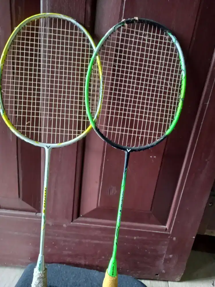 Raket badminton victor