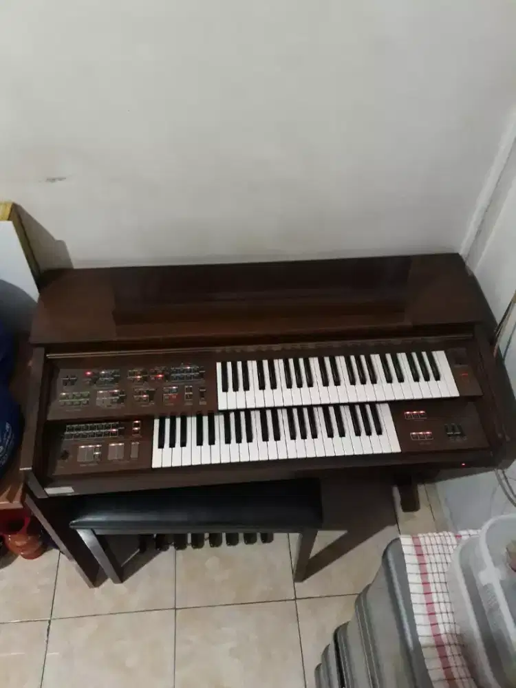 Organ Yamaha Electone