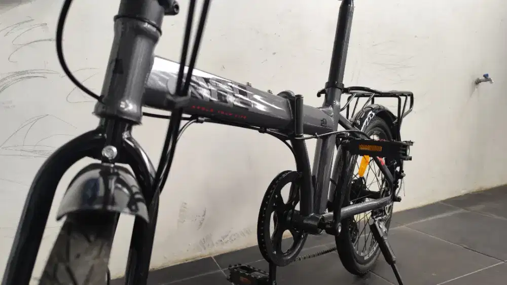 Sepeda lipat Element Alton Kronos 1.0 20 inch istimewa