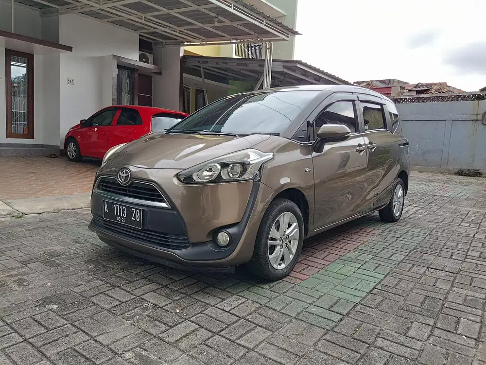 Toyota Sienta G 2017 Manual 1.5 MT 6Speed