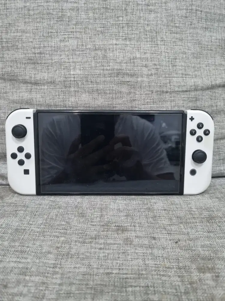 NINTENDO SWITCH OLED DESEMBER 2025