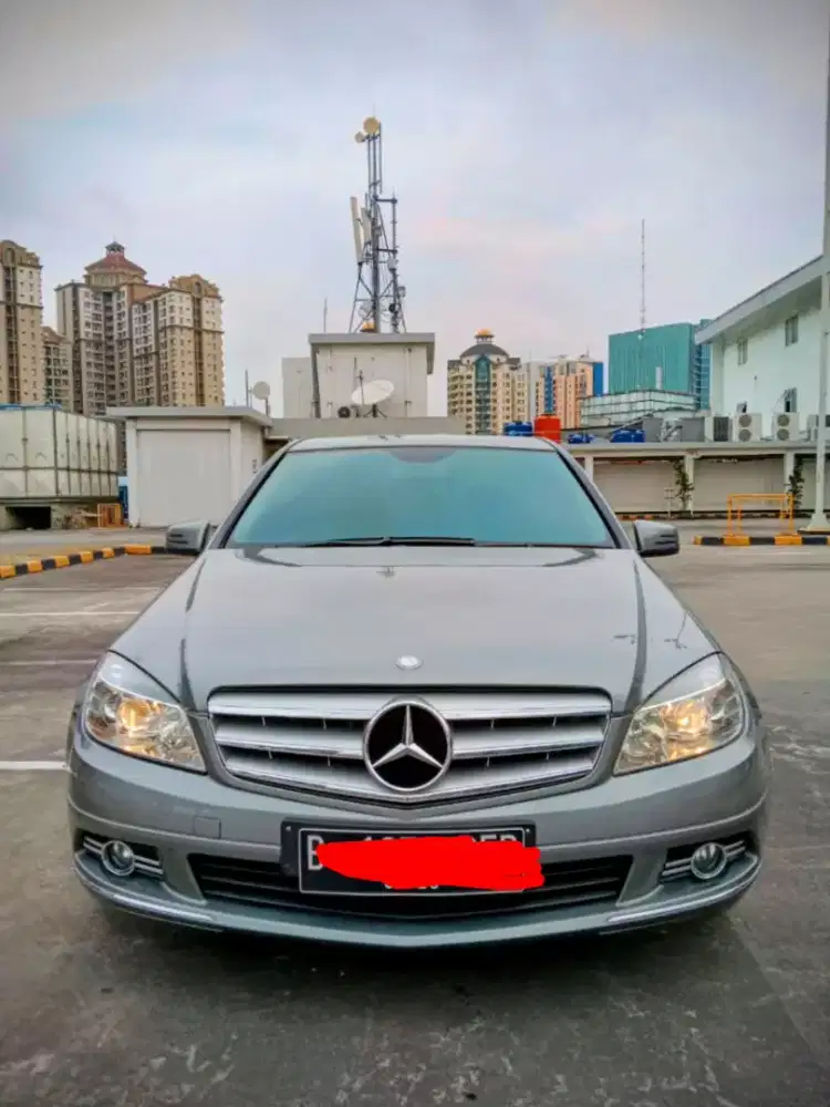 Mercedes Benz C200 CGI 2011