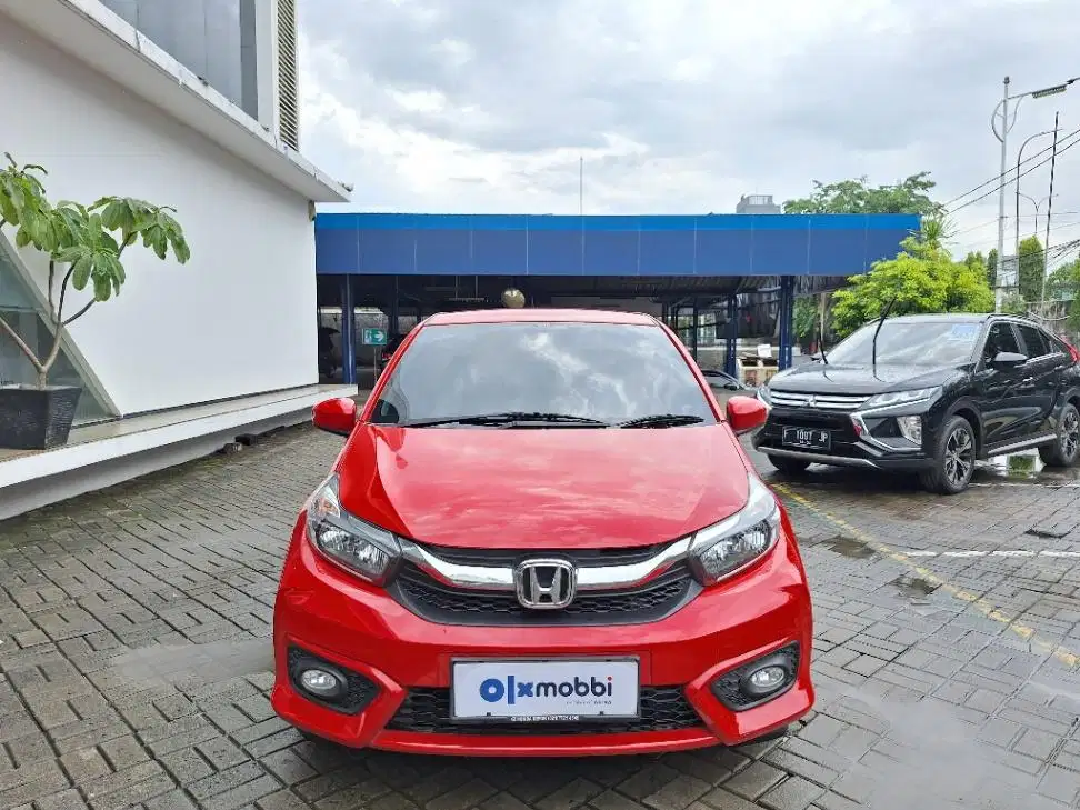 DP RINGAN Honda Brio Satya 1.2 E Bensin-AT 2019 Merah CAHYD