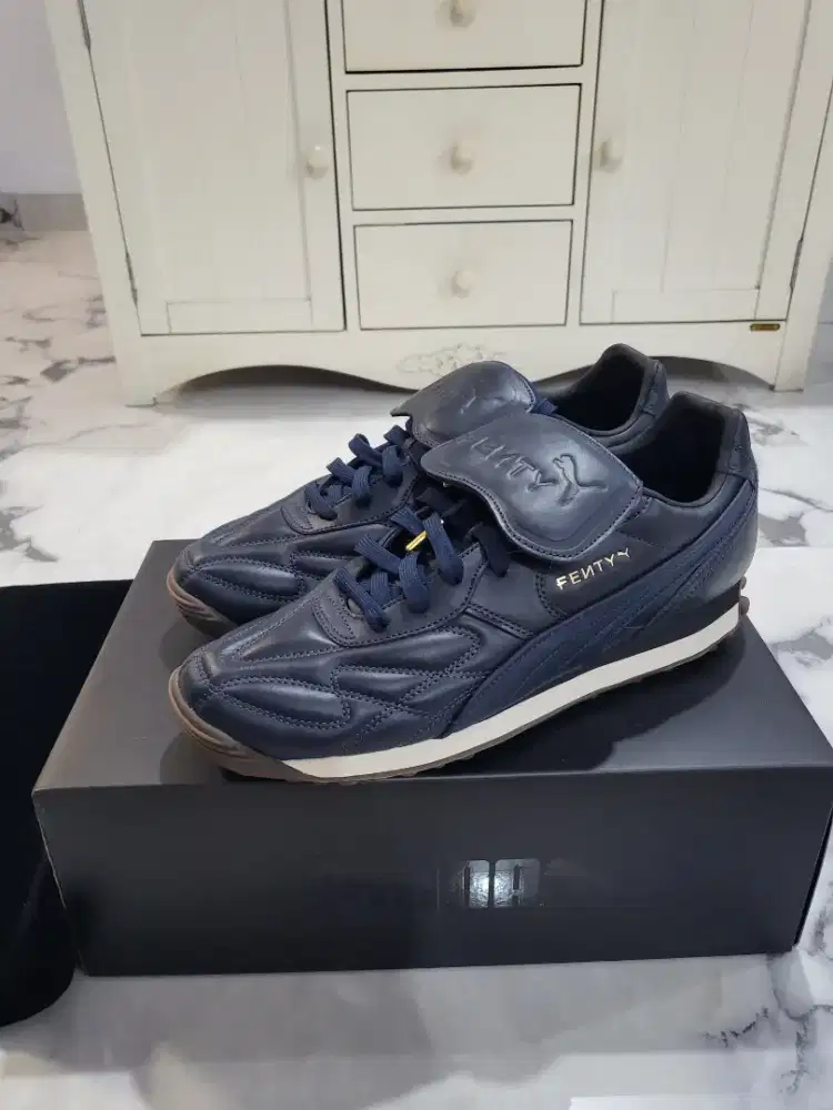 Sepatu puma fenty kulit ukuran 46