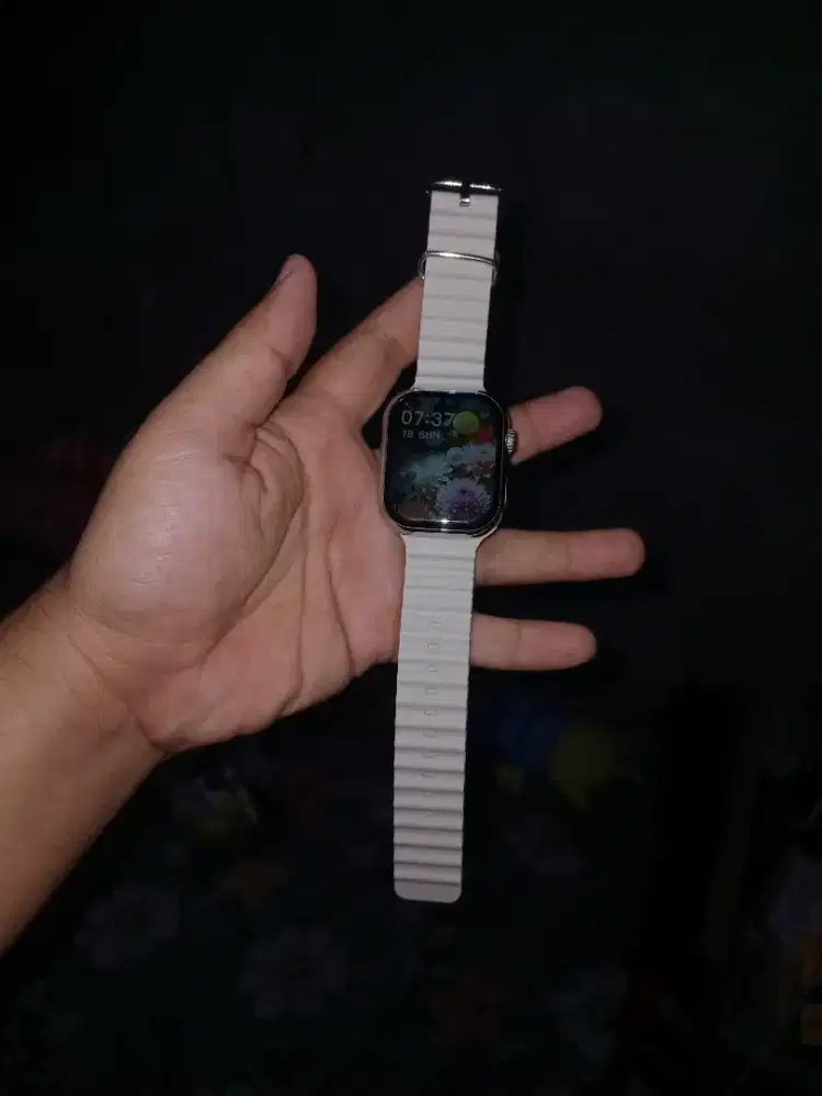 Jam Tangan Smartwatch